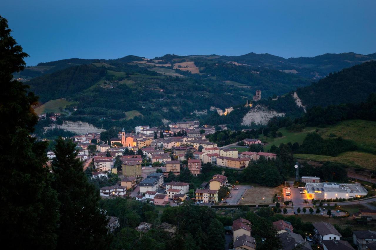 Bellosguardo Resort Modigliana エクステリア 写真