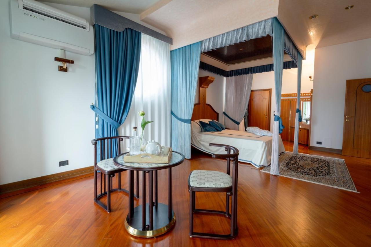 Bellosguardo Resort Modigliana エクステリア 写真
