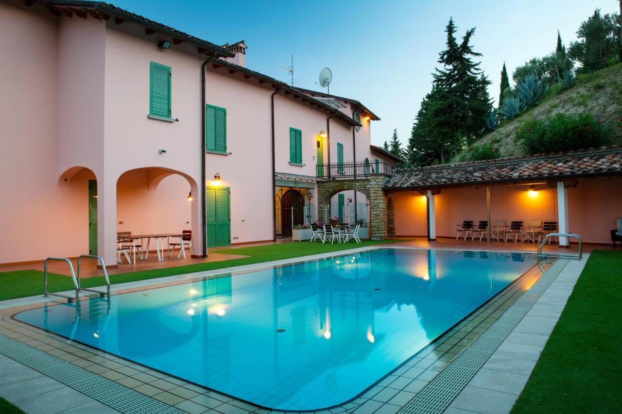 Bellosguardo Resort Modigliana エクステリア 写真